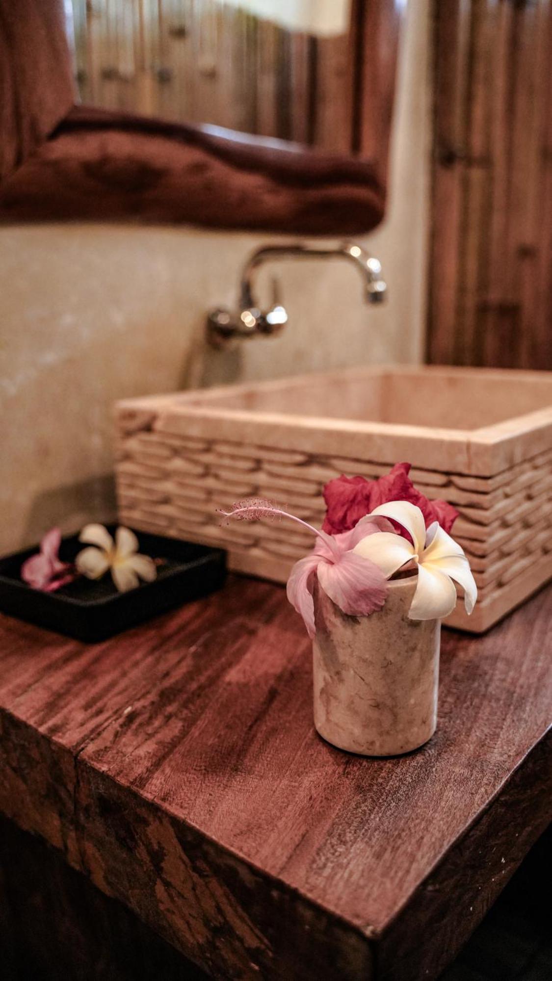 3 Angels Two-Bedroom Villa Gili Air Ngoại thất bức ảnh